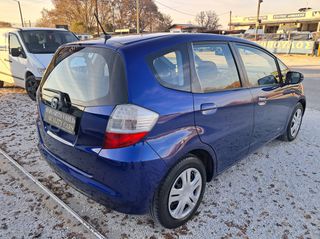 Honda Jazz 2010-thumb-14