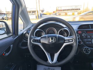 Honda Jazz 2010-thumb-21