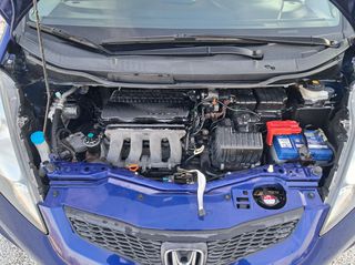 Honda Jazz 2010-thumb-33