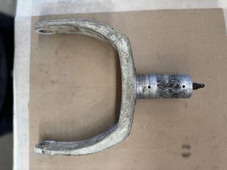 διχαλο τιμονιού Volvo 280-thumb-1