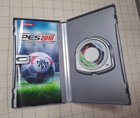 PES 2010   PSP-thumb-2