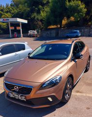 Volvo V40 Cross Country 2015 V40 D2 CROSS COUNTRY FULL EXTRA