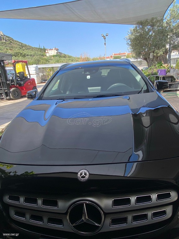 Mercedes-Benz GLA 180 2021