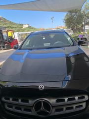 Mercedes-Benz GLA 180 2021