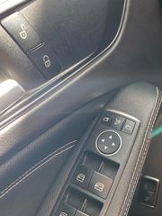 Mercedes-Benz GLA 180 2021-thumb-4