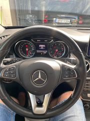 Mercedes-Benz GLA 180 2021-thumb-7