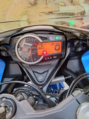 Suzuki GSX-R 600 2011-thumb-2