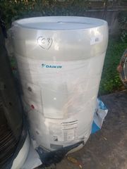 Δοχείο Ζεστού Νερού Χρήσης Daikin EKHWS150D3V3