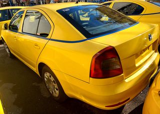 Skoda Octavia 2012 A5 1.6 TDI ΑΠΟΧΑΡΑΚΤΗΡΙΣΜΕΝΟ (760)-thumb-5