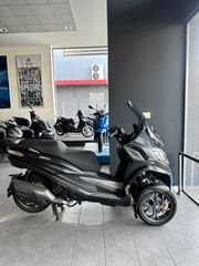 Piaggio MP3 530 2026 EXCLUSIVE Nero meteora 4 χρόνια εγγυηση