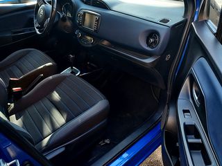 Toyota Yaris 2018 Hybrid - Bi Tone 1.5 - Αρ. Αγγελίας: (1566)-thumb-8