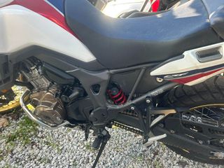 Honda CRF 1000 2016-thumb-4