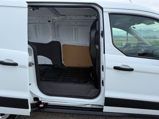 Ford Connect 2022-thumb-10