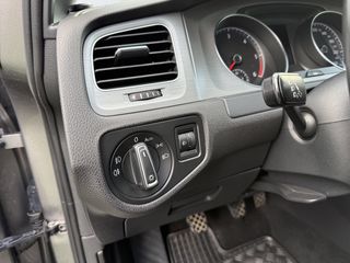 Volkswagen Golf 2017 TDI | R-Line | Ελληνικό | Μασάζ | Θερμαινόμενα-thumb-14