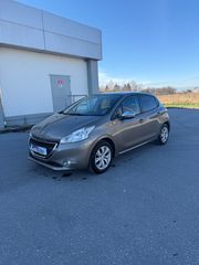 Peugeot 208 2016 1.2 PURETECH 82 STYLE-thumb-2