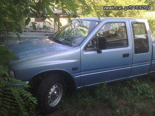 Isuzu Pick up  '85-thumb-10