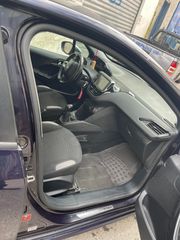 Peugeot 208 2015-thumb-2