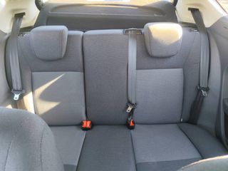 Ford Fiesta 2015-thumb-2