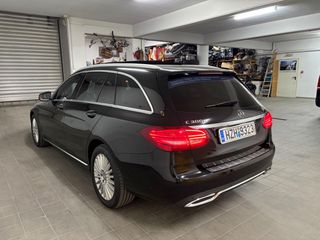 Mercedes-Benz C 300 2017 C300h hybrid-thumb-3