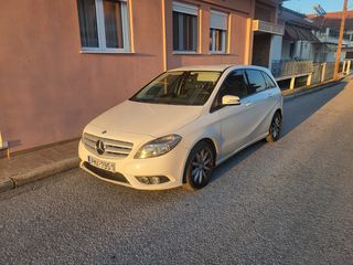 Mercedes-Benz B 200 2014 CDI