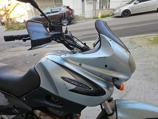 Suzuki XF 650 2003-thumb-10