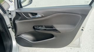 Opel Corsa 2018 1.4 EDITION-thumb-24