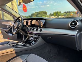 Mercedes-Benz E 220 2018 AMG LINE LOOK E63-thumb-13