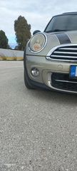 Mini Cooper D 2010-thumb-10
