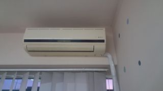 Πωλείται εξοπλισμός φροντιστηρίου