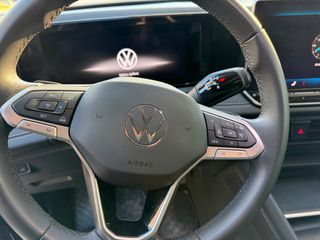 Volkswagen Tiguan 2024-thumb-8