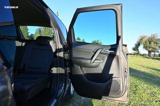 Opel Meriva 2015-thumb-25