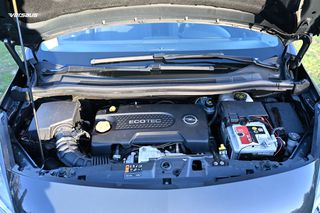 Opel Meriva 2015-thumb-32