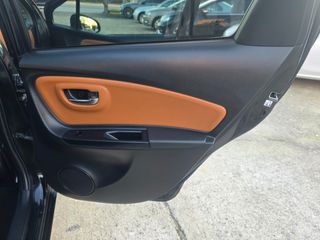 Toyota Yaris 2016 1.4 D-4D DIESEL PANORAMA-thumb-14