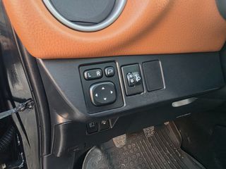 Toyota Yaris 2016 1.4 D-4D DIESEL PANORAMA-thumb-30