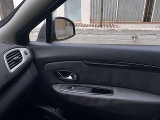 Renault Grand Scenic 2012 SCENIC-thumb-17