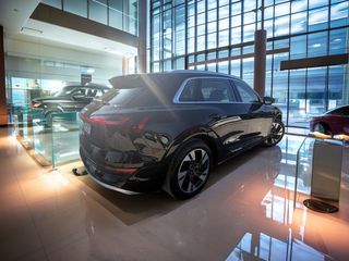 Audi e-tron 2021 Audi e-tron 50 quattro advanced business edition-thumb-10