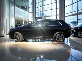 Audi e-tron 2021 Audi e-tron 50 quattro advanced business edition-thumb-5