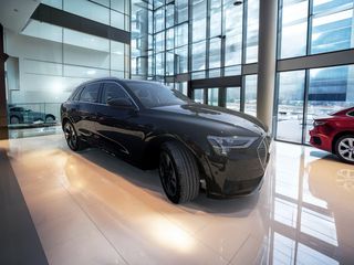 Audi e-tron 2021 Audi e-tron 50 quattro advanced business edition-thumb-2