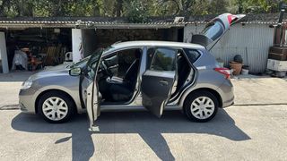 Nissan Pulsar 2017-thumb-10