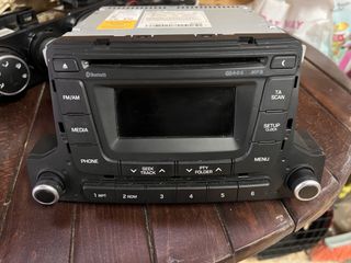 SYSTEM AUDIO RADIO CD PLAYER B4961-69010 HYUNDAI I 10 2013-2019