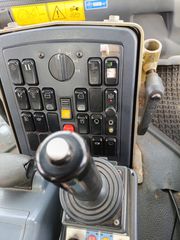 Καταστροφείς Χόρτων/Κλαδιών Unimog 2012 U400-thumb-8