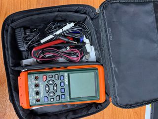 Ψηφιακός παλμογράφος και Data Logger της εταιρείας Extech Instruments, μοντέλο 381395.