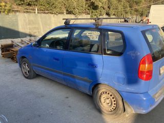Mitsubishi Space Star 1999