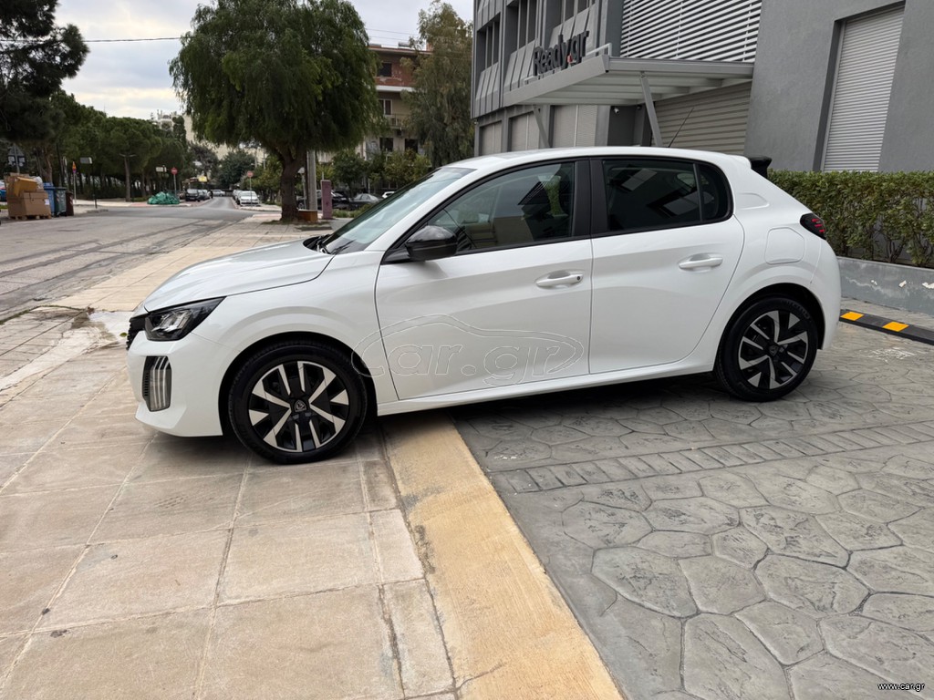 Peugeot 208 2024 1.2 Hybrid 110 ps e-DCS