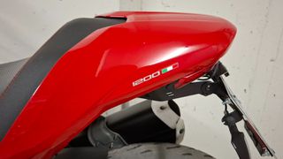 Ducati Monster 1200 2017-thumb-4