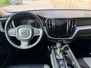 Volvo XC 60 2018 Ελλ.Αντιπ./Service Σφακ/D4 AWD-thumb-24