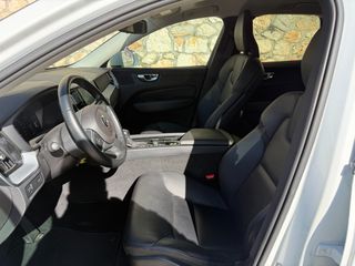 Volvo XC 60 2018 Ελλ.Αντιπ./Service Σφακ/D4 AWD-thumb-34