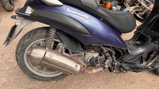 Piaggio Beverly 200 2001-thumb-1