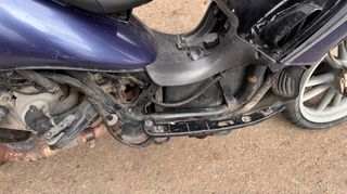 Piaggio Beverly 200 2001-thumb-3