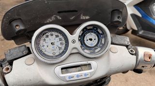 Piaggio Beverly 200 2001-thumb-5